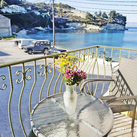 Old Harbour By Corfuescapes Appartement