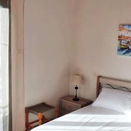 Old Harbour By Corfuescapes * Gáios