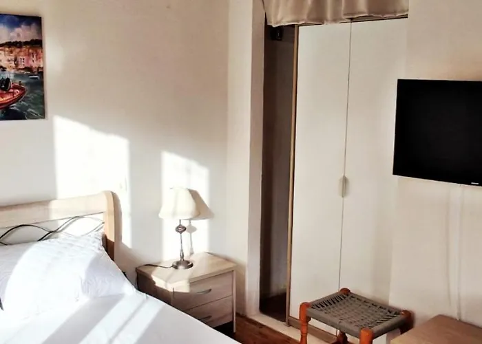 Lägenhet Old Harbour By Corfuescapes *